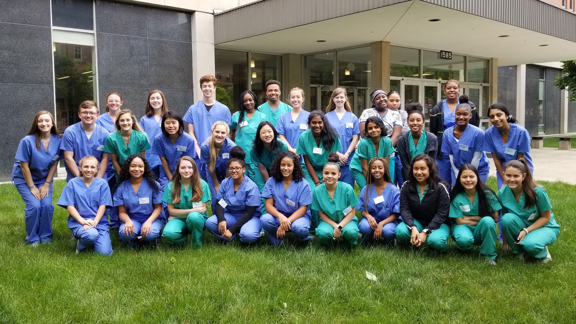 group photo of the participants of the 2019 Summer Institute for Future Nurses program