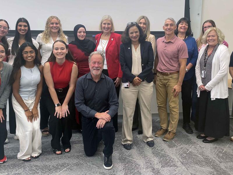 Former South Carolina governor David Beasley with a group of current nursing students, several nursing faculty, and nursing leadership