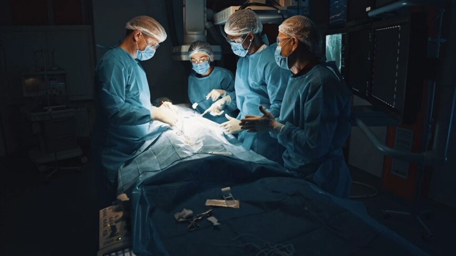 surgeons operating in the dark in Ukraine