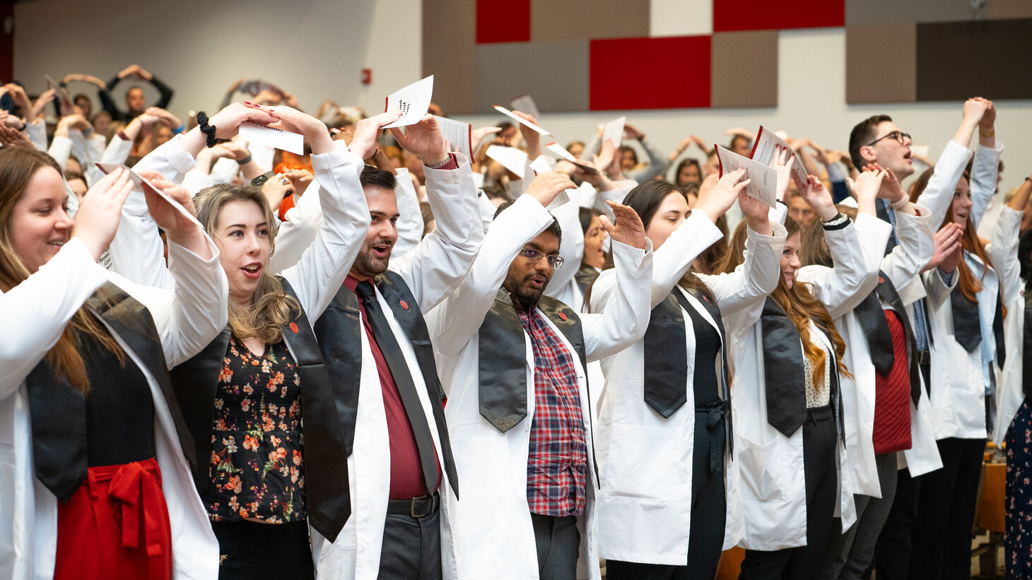 GE White Coat and Pinning Ceremony photo