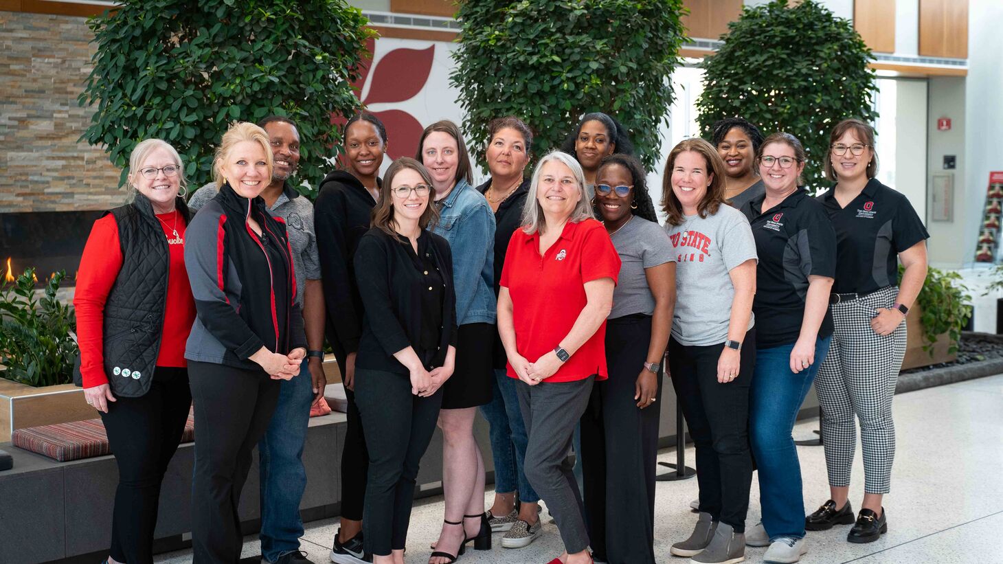 lpn students and faculty pose for a photo in heminger hall