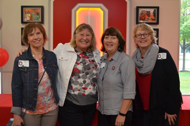 group photo of alumni