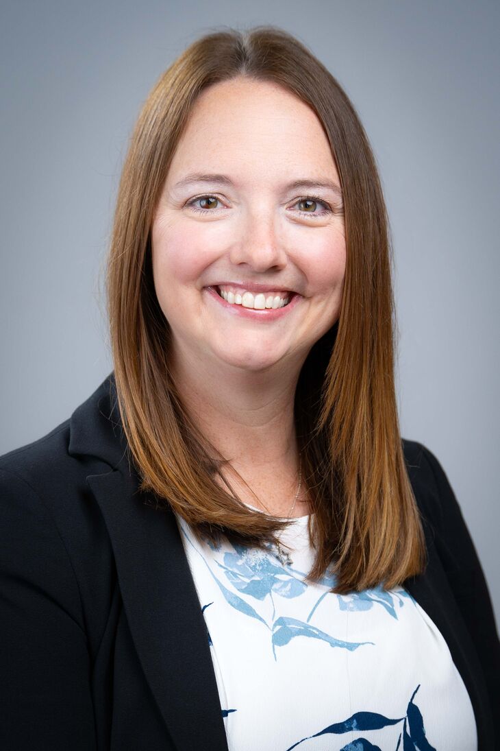 Samantha Sharpe Headshot